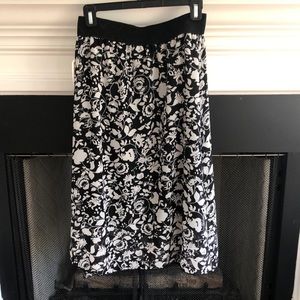 Lularoe Lola skirt small NWT
